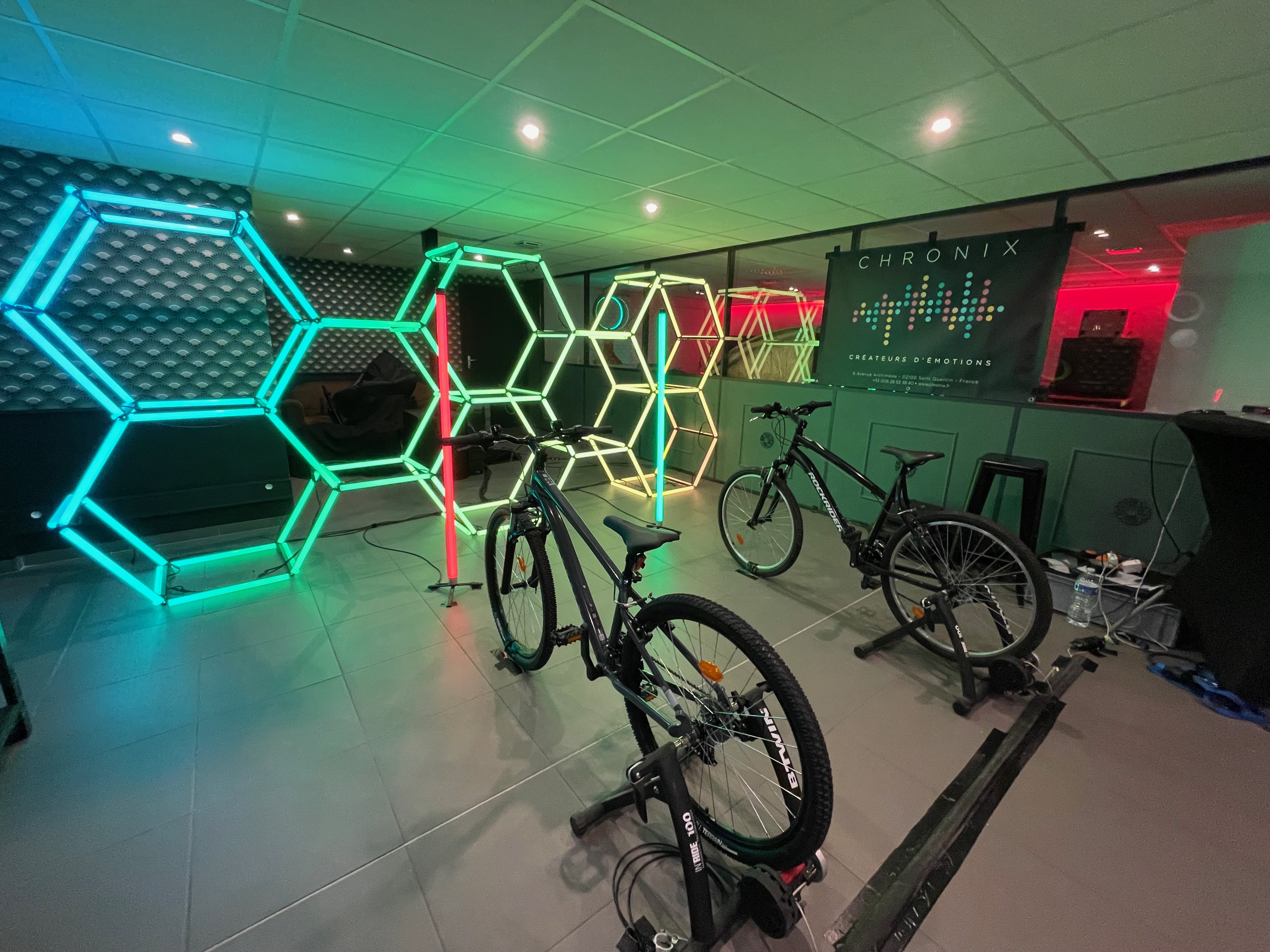 Vélo connecté lumière — scénographie modulable