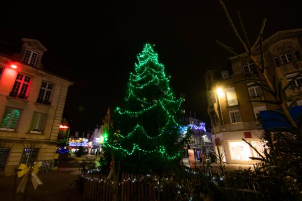 St-Quentin en Lumières Christmas tree
